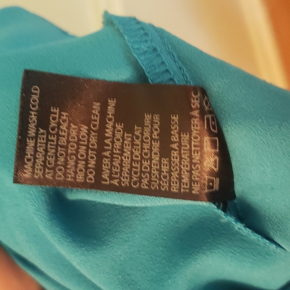 Amanda Green medium blue short sleeve button down style dress top polyester - Picture 8 of 11